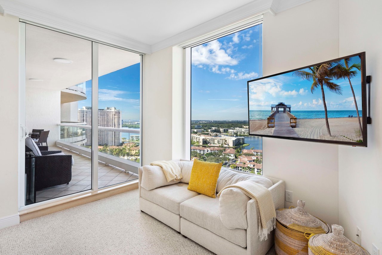 6000 Island Blvd # 2406