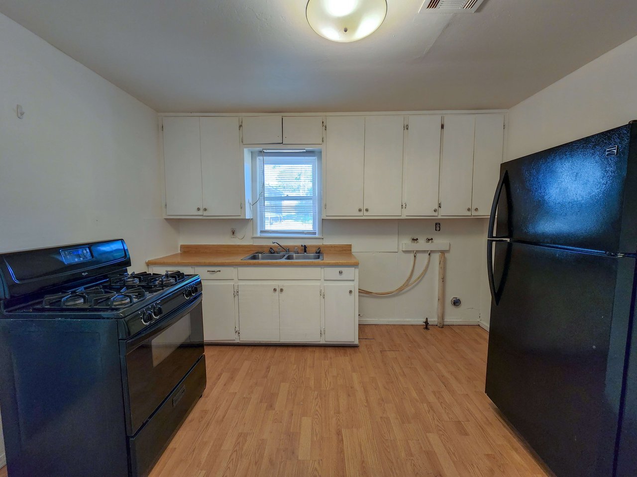 617 W Maple St.