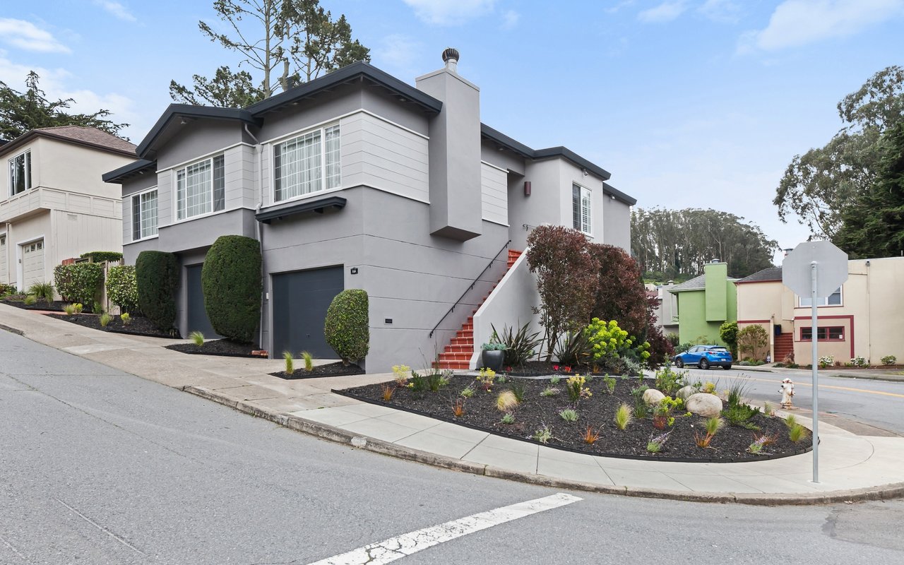 151 Olympia Way