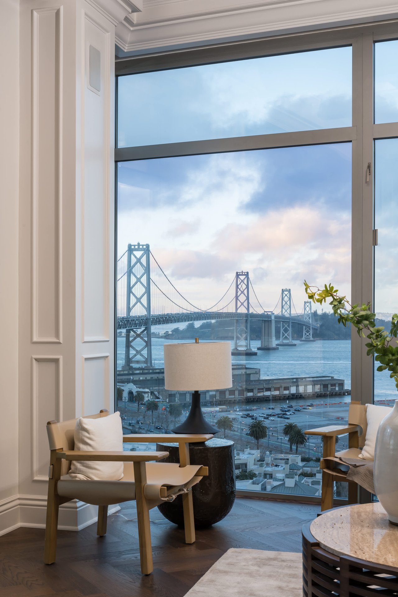 219 Brannan Street Unit: 18D