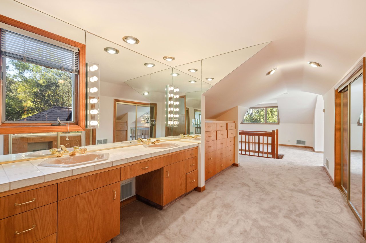 Unique Opportunity on Nearly 1 Acre