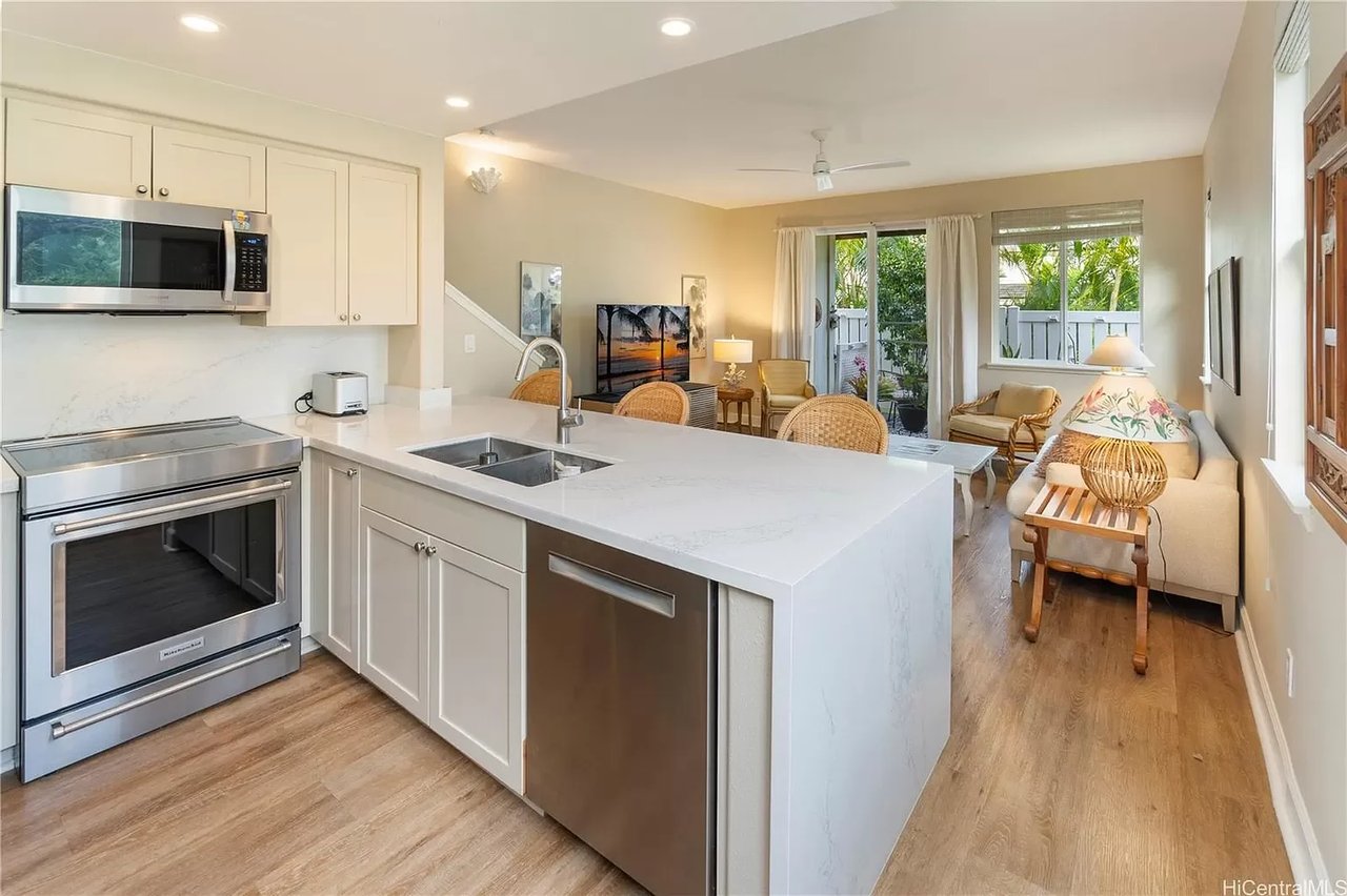 92-1494 Aliinui Dr UNIT 406