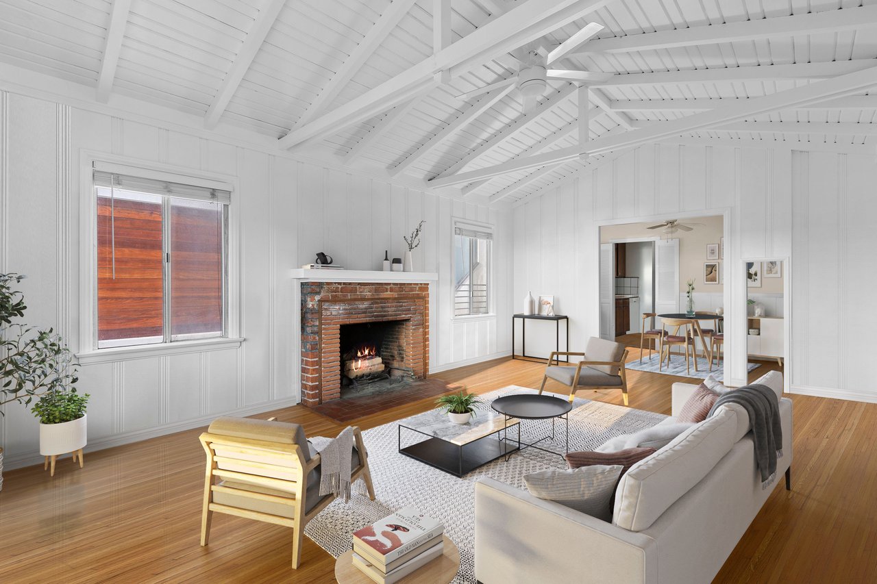 Charming Manhattan Beach Cottage