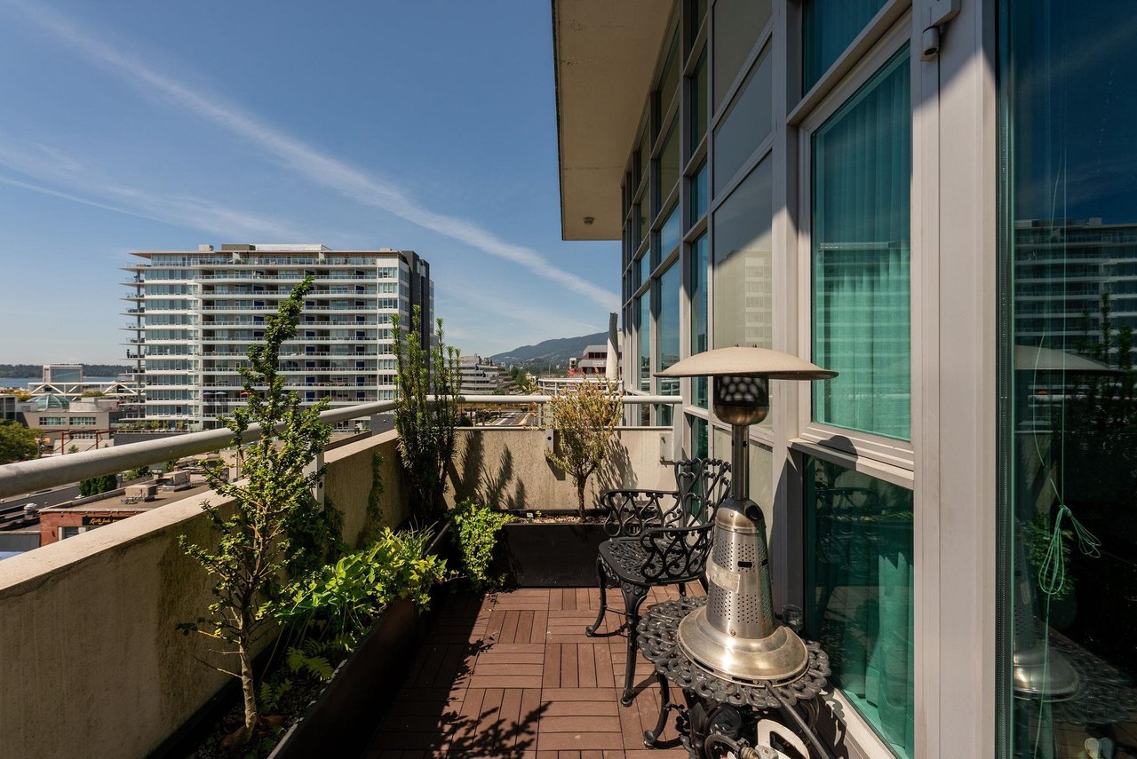 608-100 E Esplanade Ave