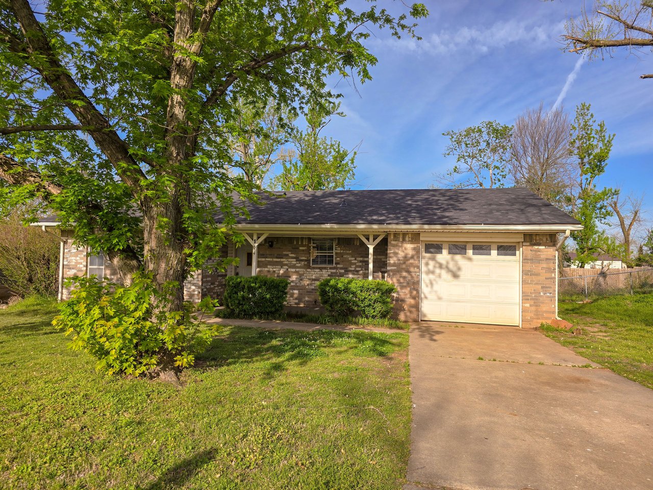 104 Hardesty Dr.