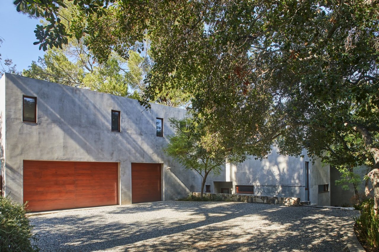 3201 Coldwater Canyon
