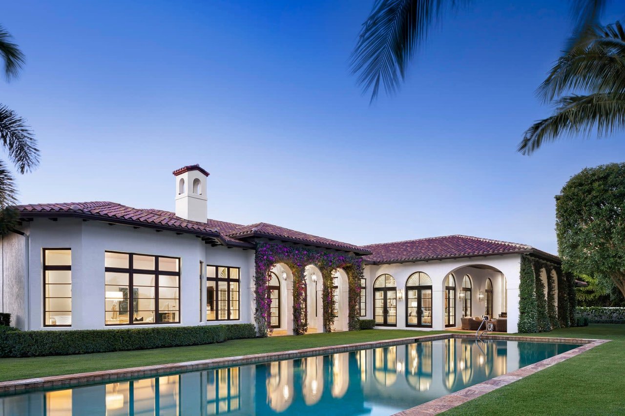 12446 Cypress Island Way