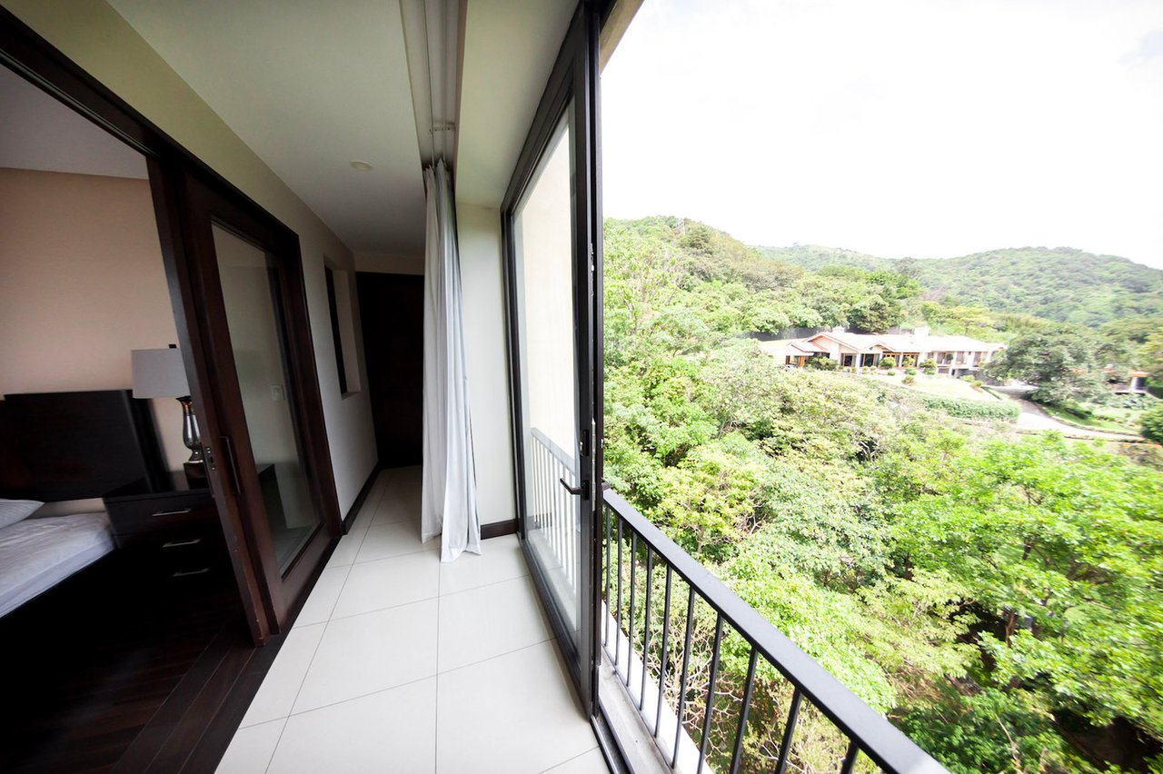 Premier Panoramic City View Penthouse, Escazu, San Jose