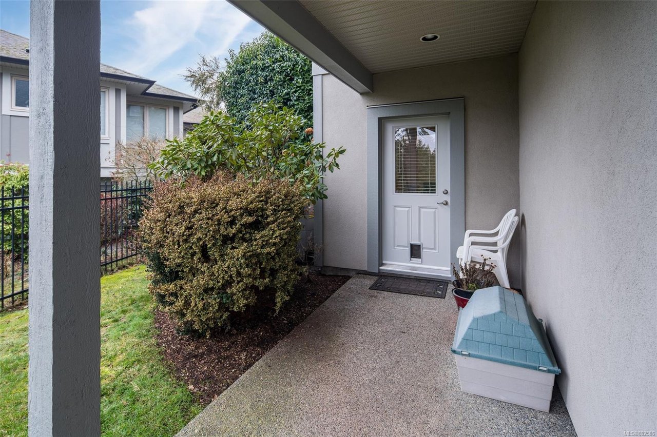 416 Pelican Dr