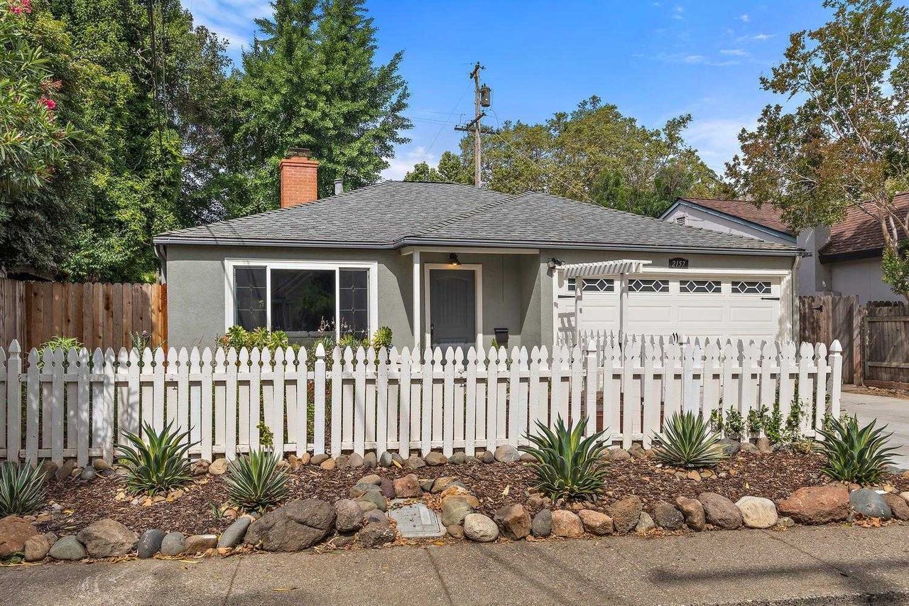 2157 Cambridge Street