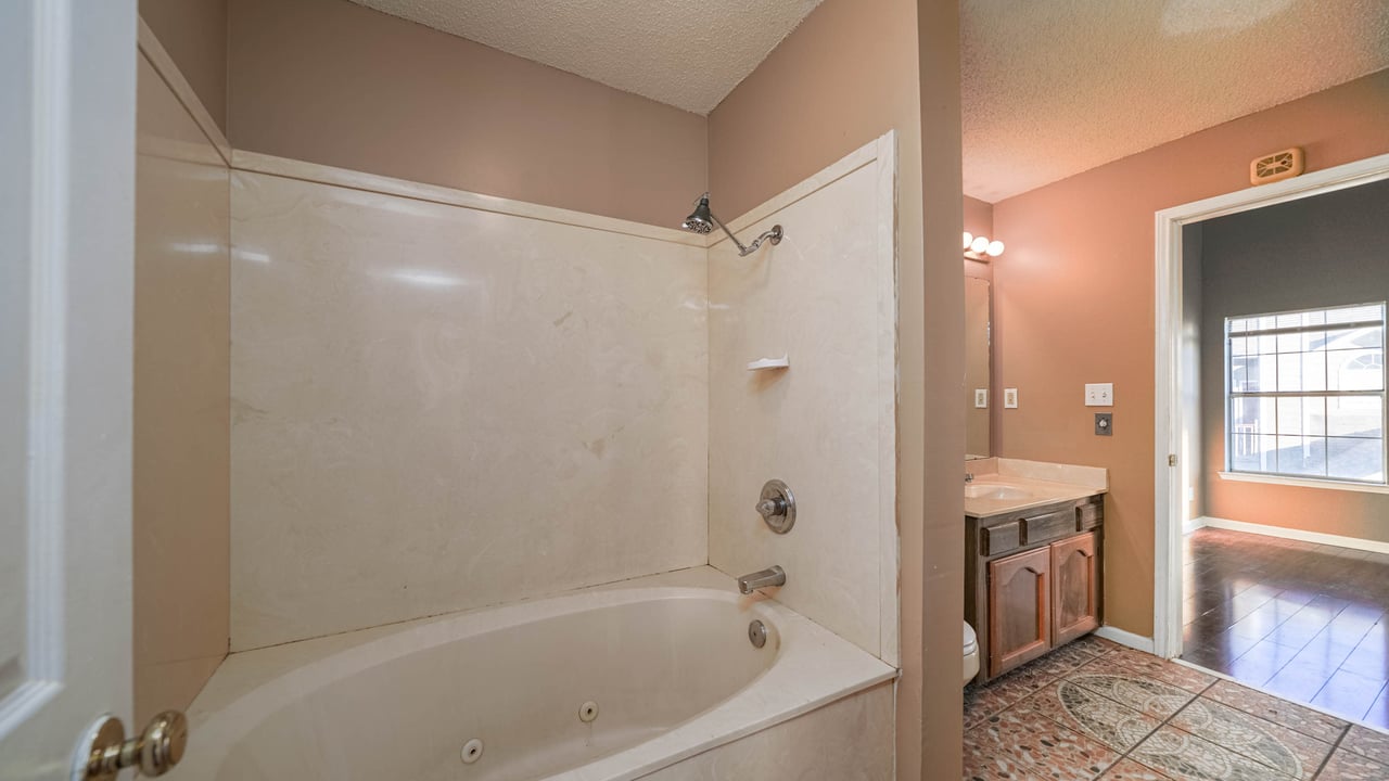 124 Waters Edge Drive
