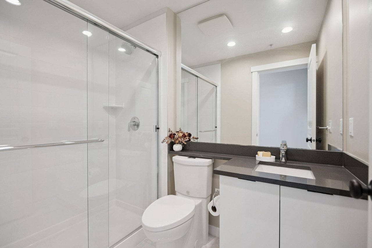 523-9311 Alexandra Rd