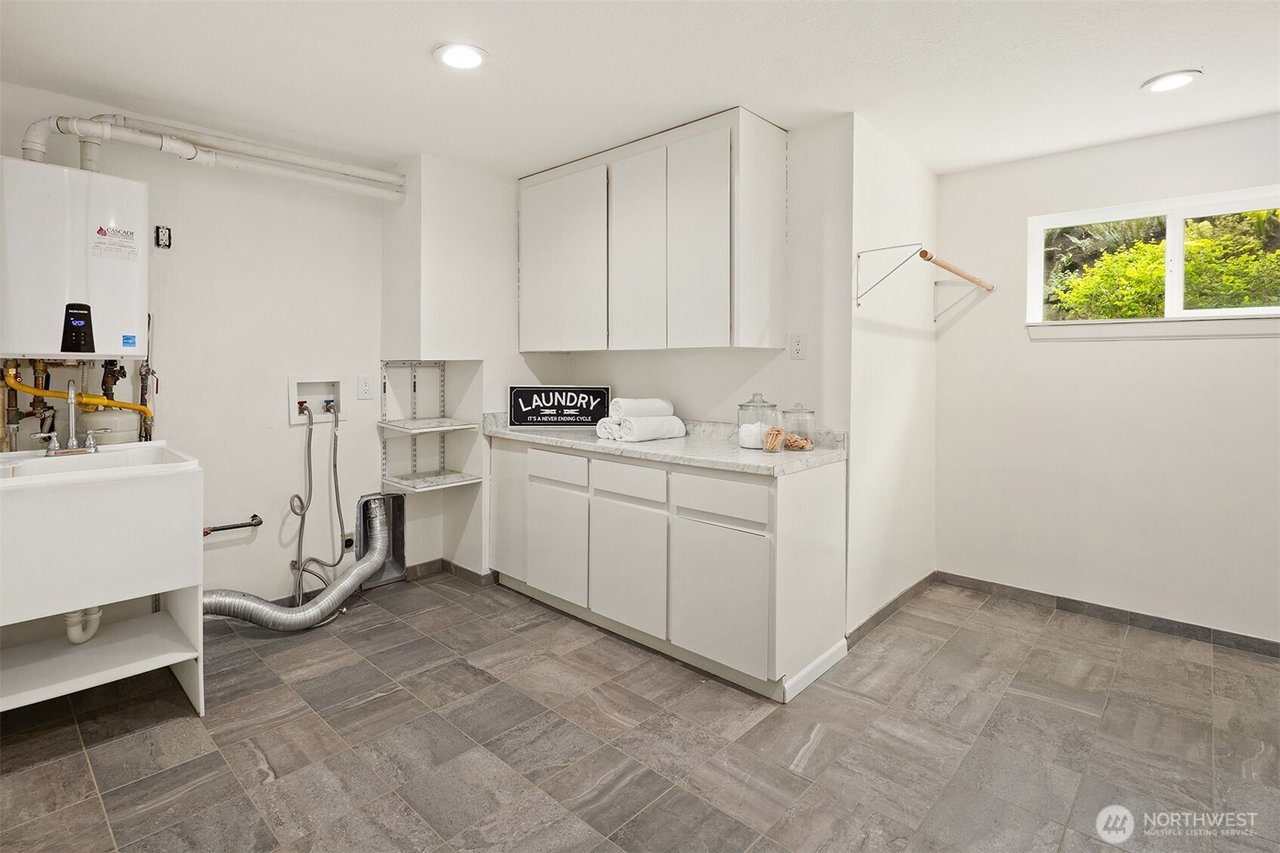 10612 MacArthur Lane, Mukilteo