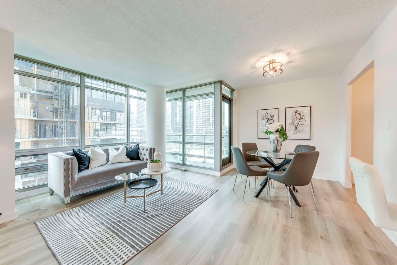 81 Navy Wharf Unit 1108