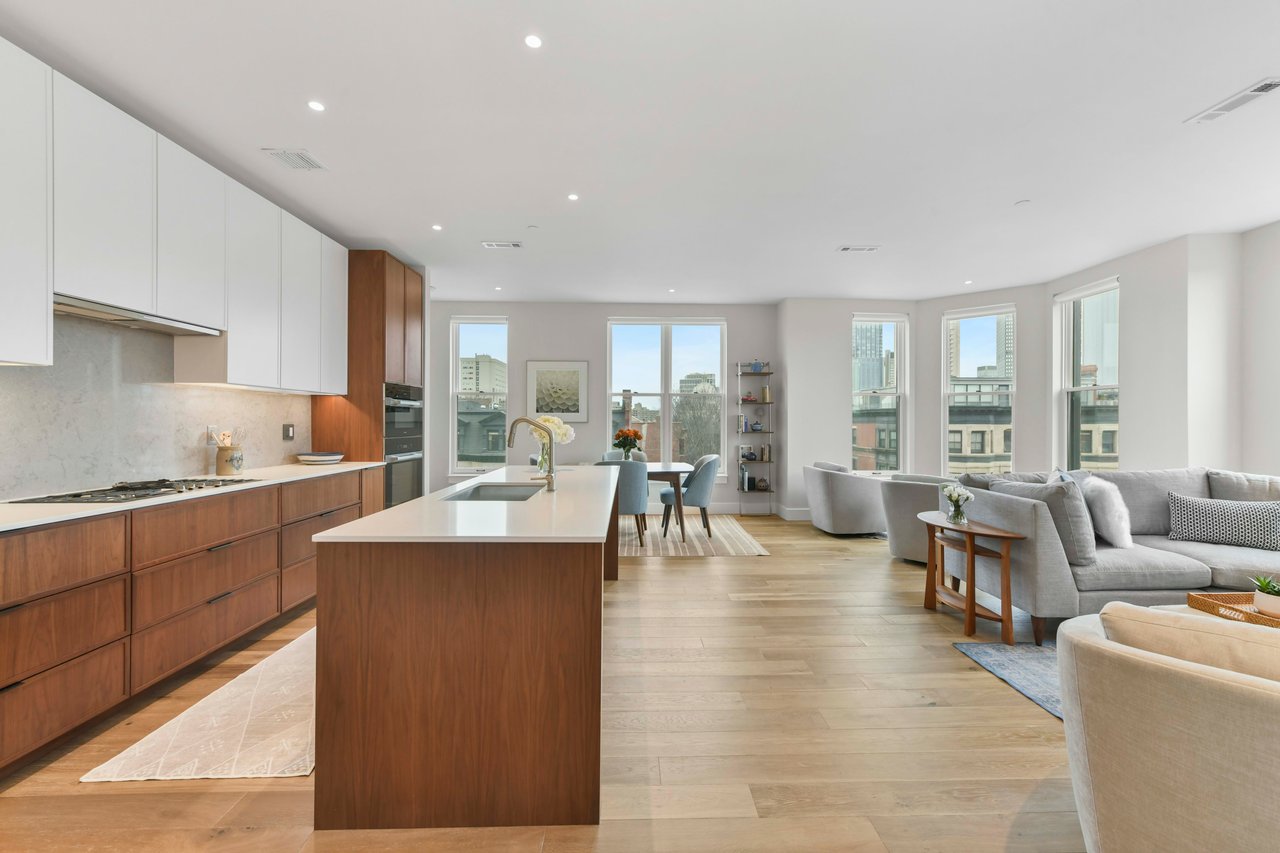 566 Columbus Ave #511