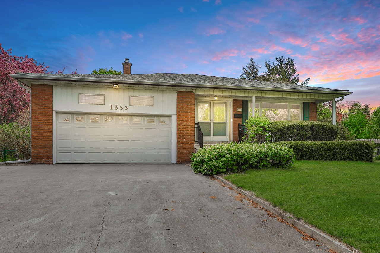 1353 Crestdale Rd