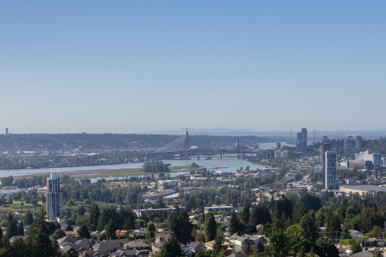 1902-958 Ridgeway Ave