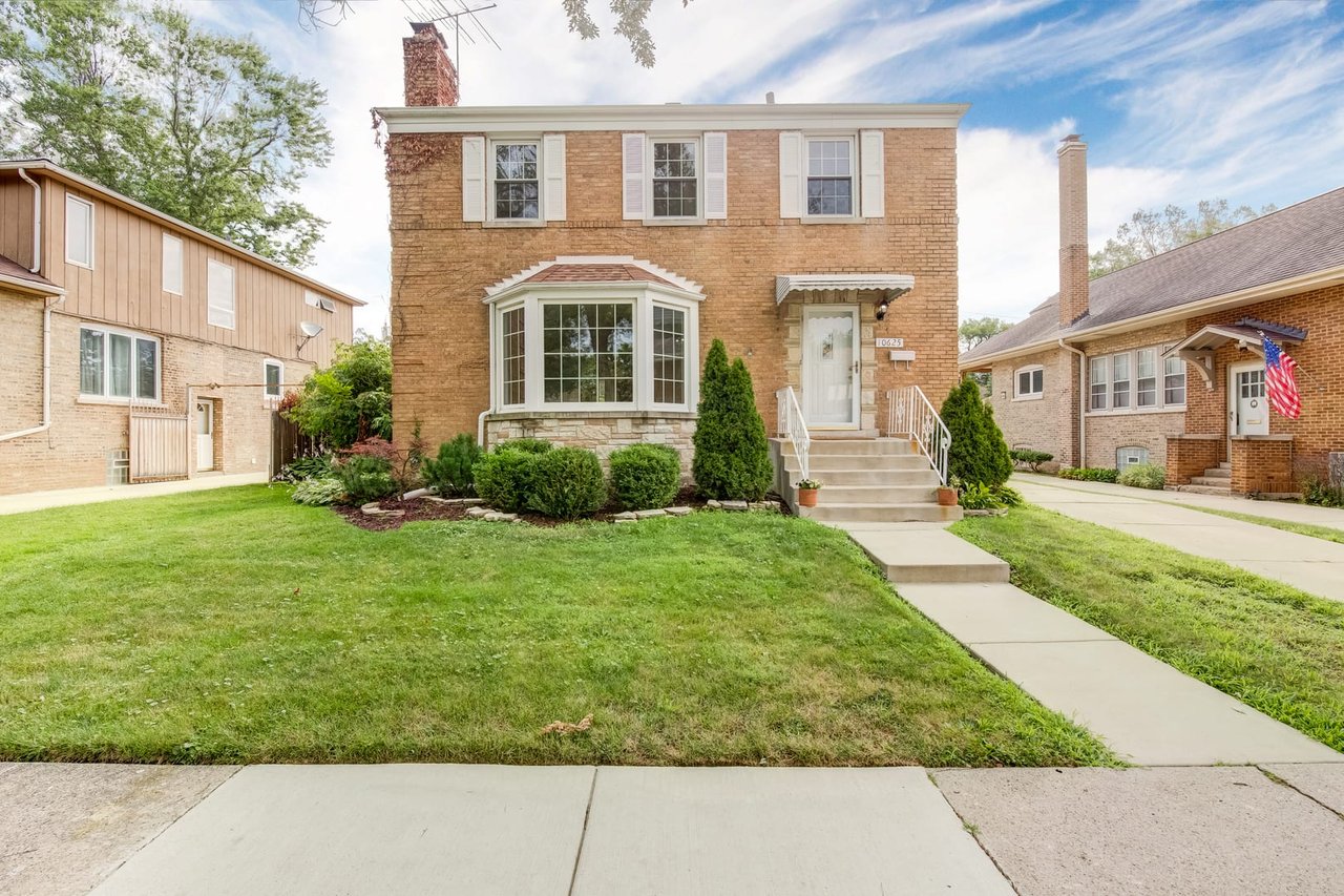 10625 S. Bell Ave.