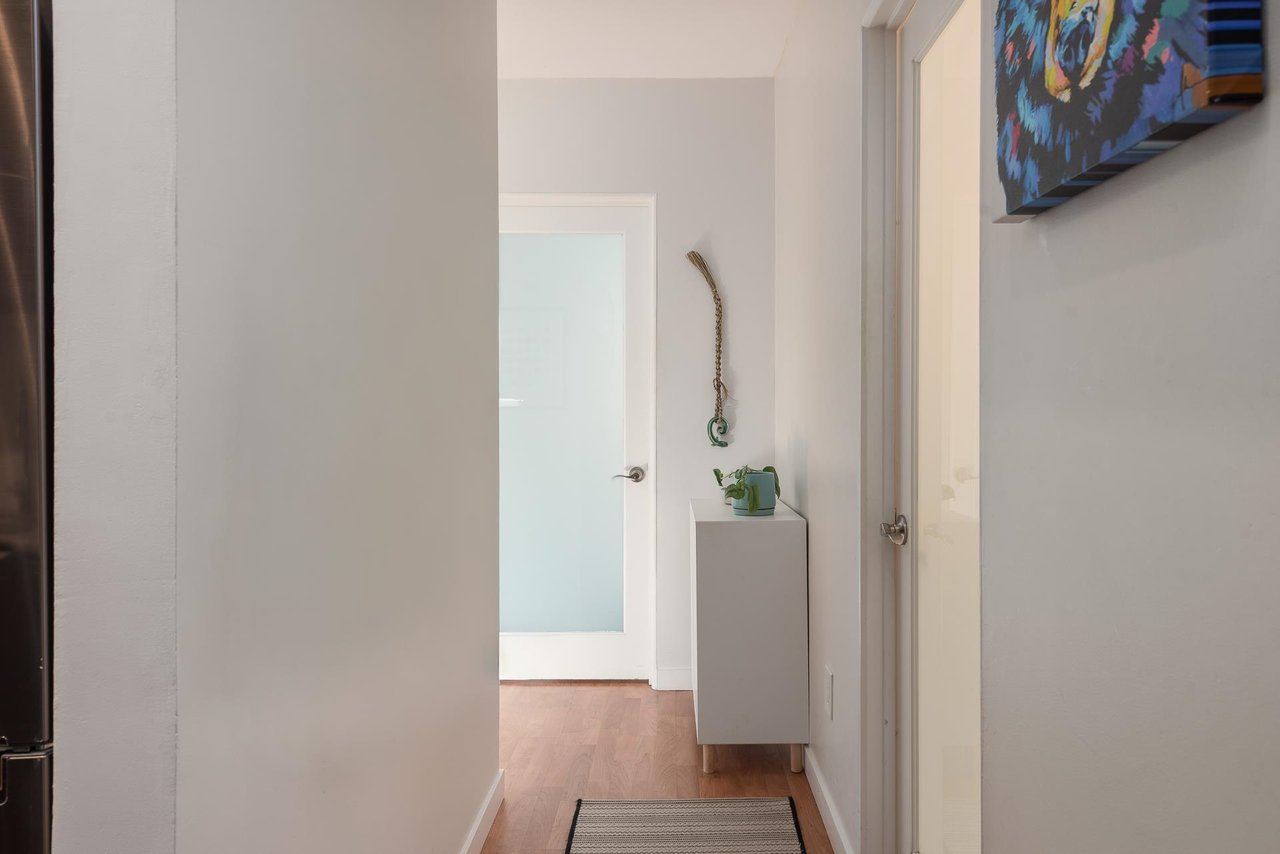 809-756 Great Northern Way, Vancouver