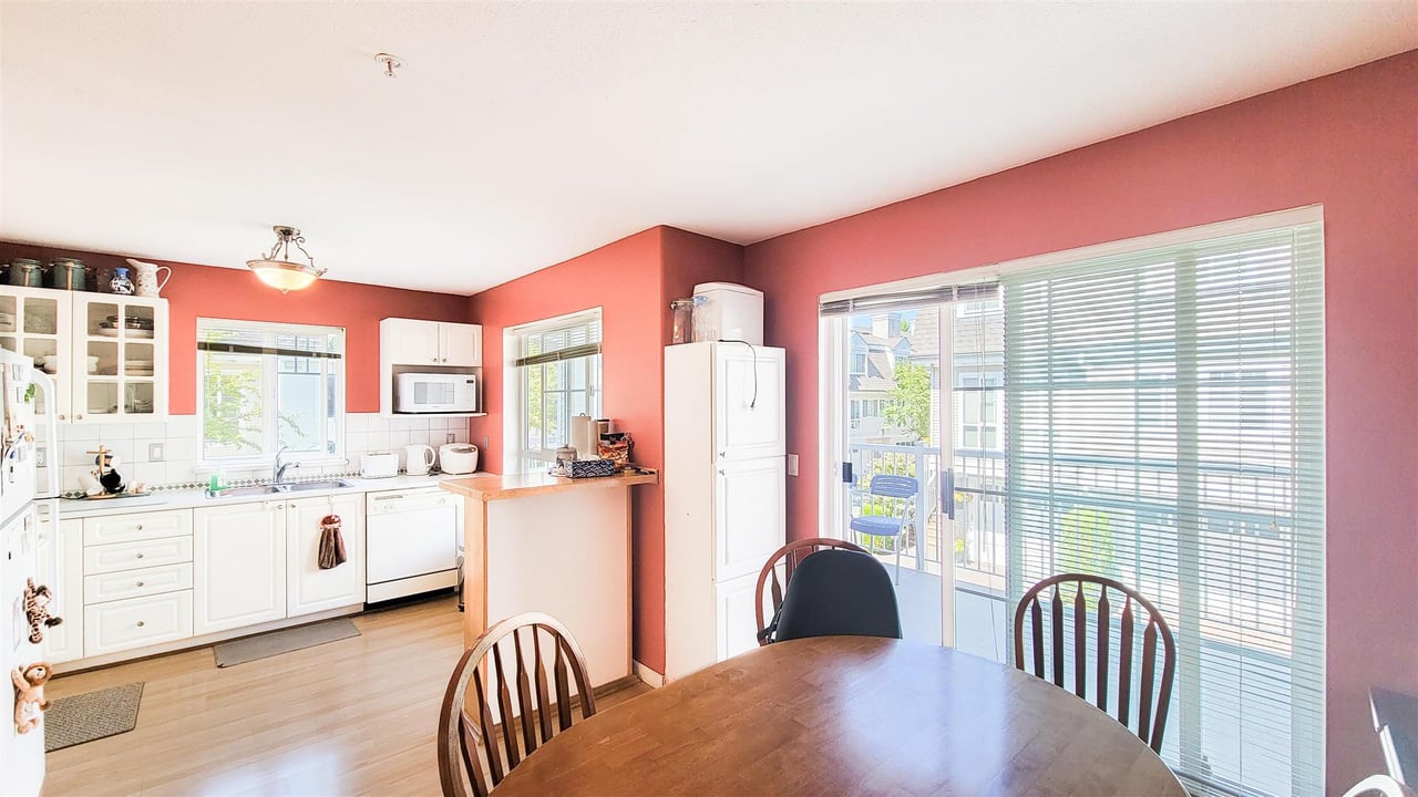 29-8930 Walnut Grove Dr