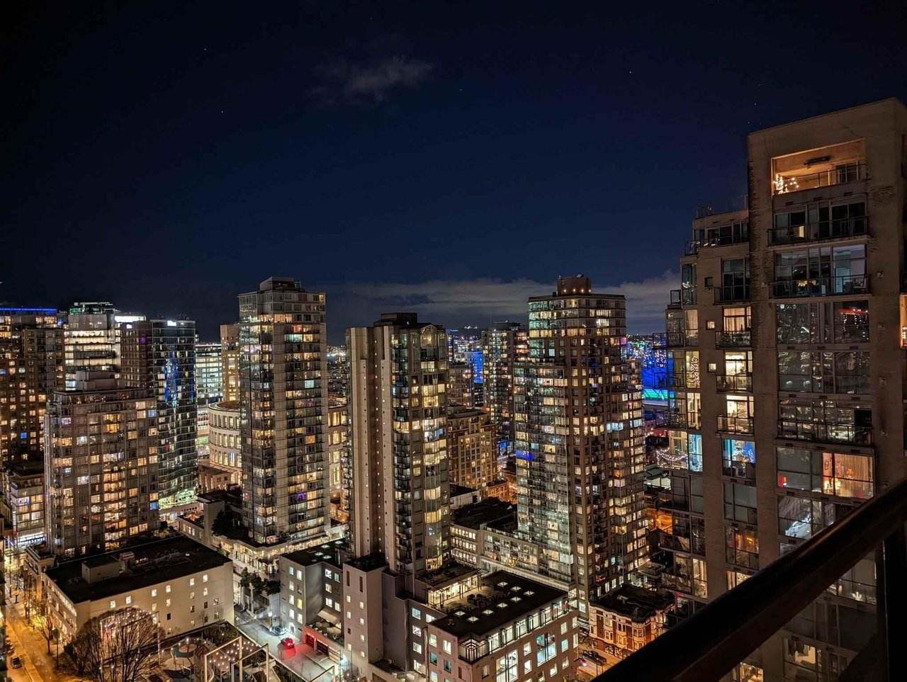 3003-969 Richards Street, Vancouver