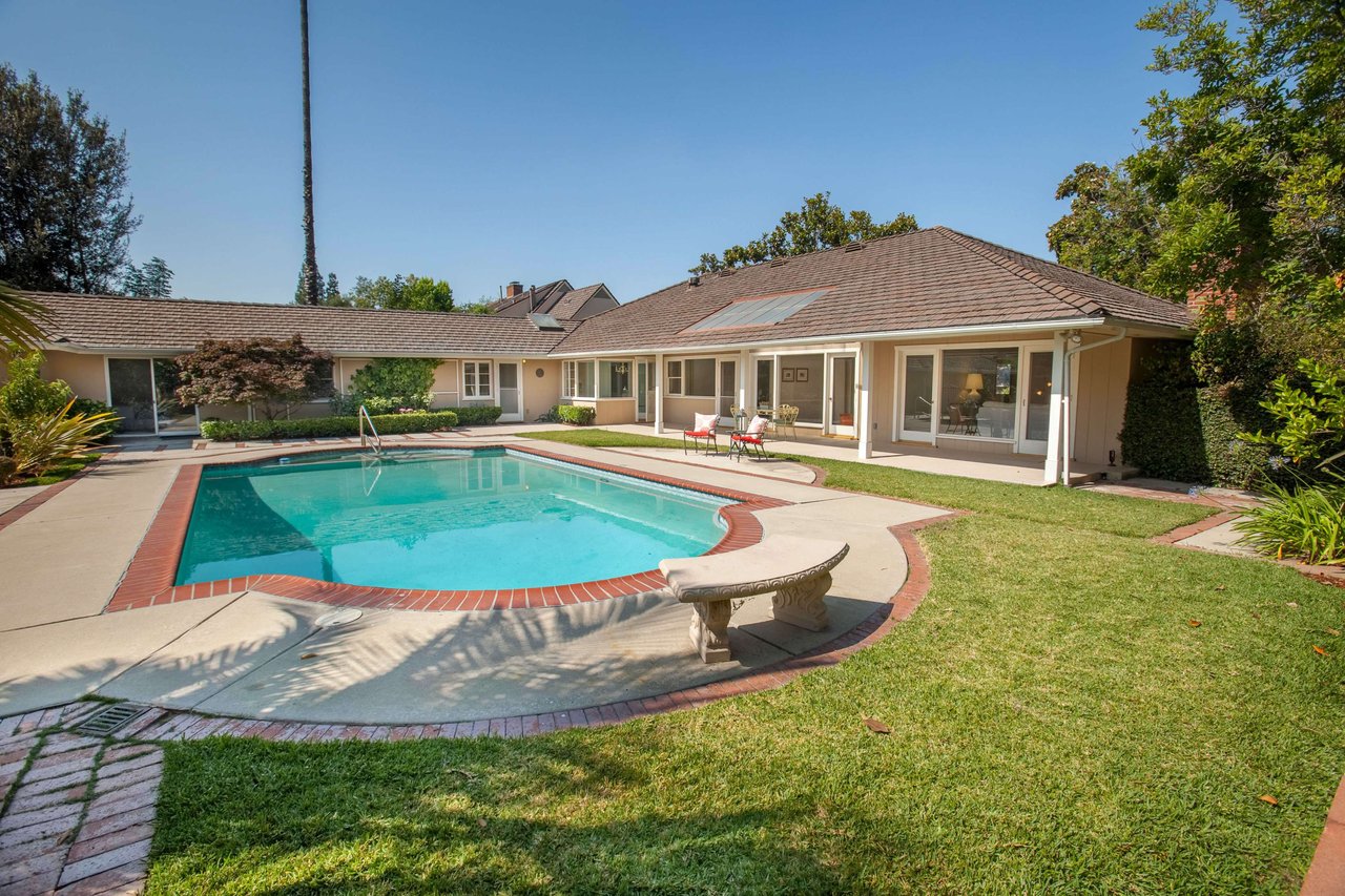 Carrie Benuska Leinen listing at 1300 Bedford Road, San Marino CA - San Marino real estate