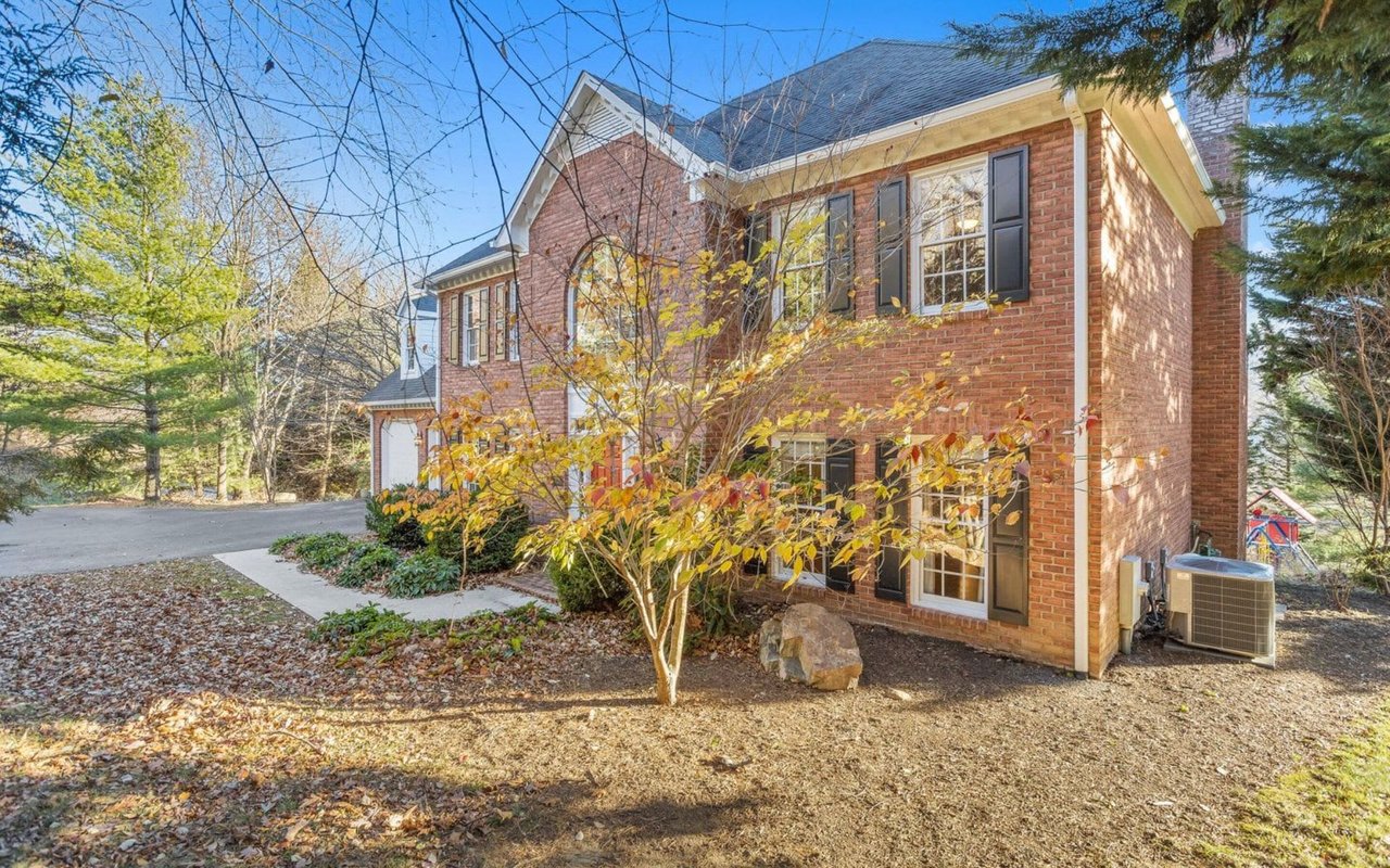 The Ultimate Guide to Flipping Houses in Roanoke