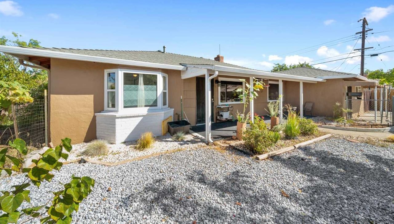6441 Melrose Dr