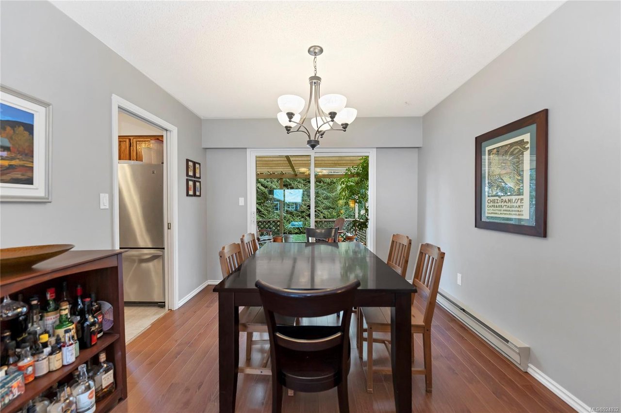 7639 Sigmar Pl
