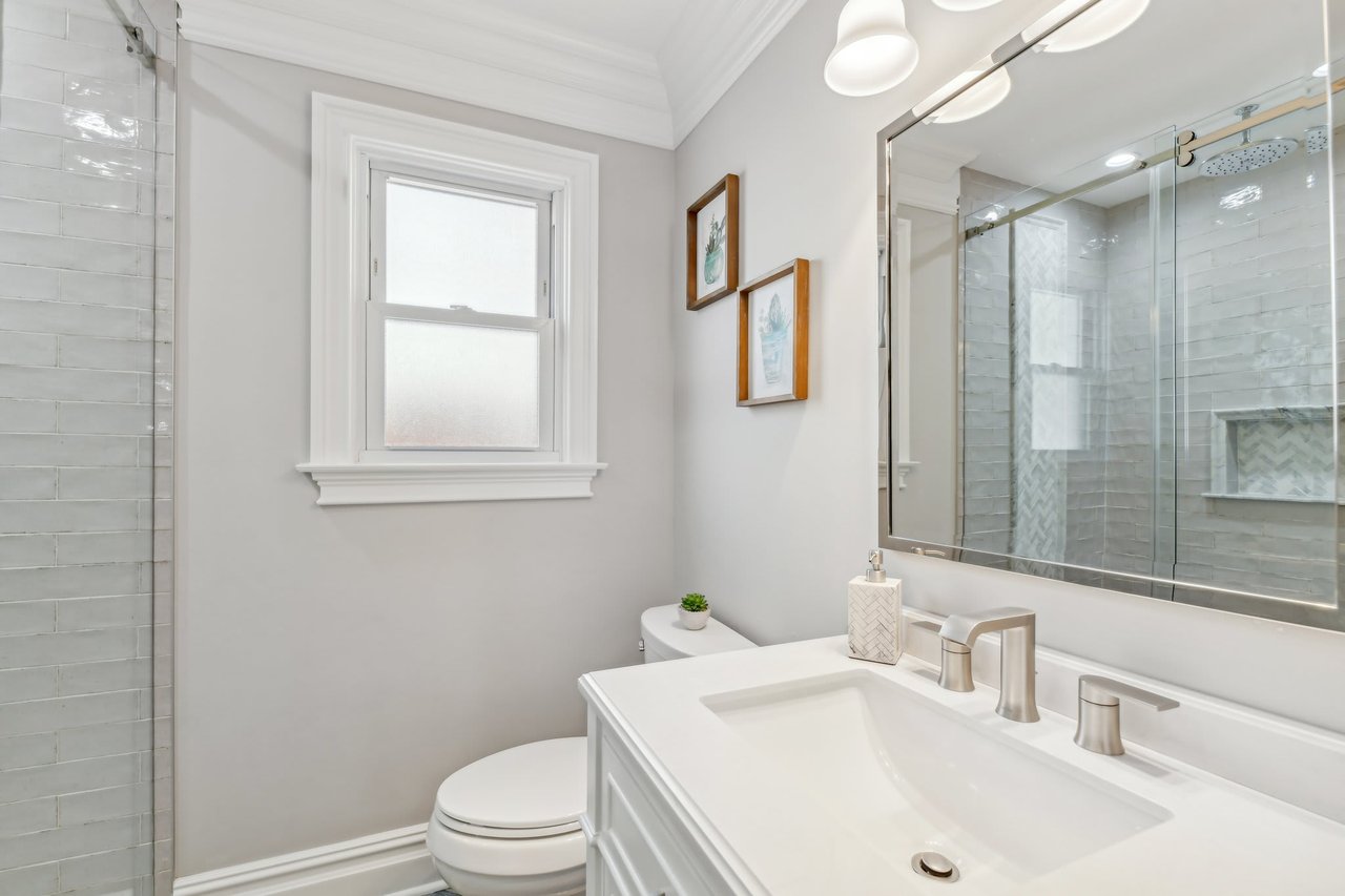 366 Delaware Ave, Union, NJ 07083