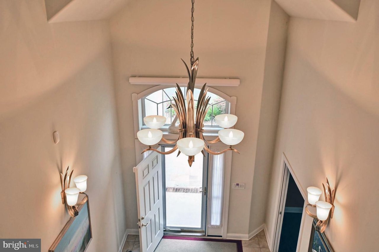 37257 E Stoney Run