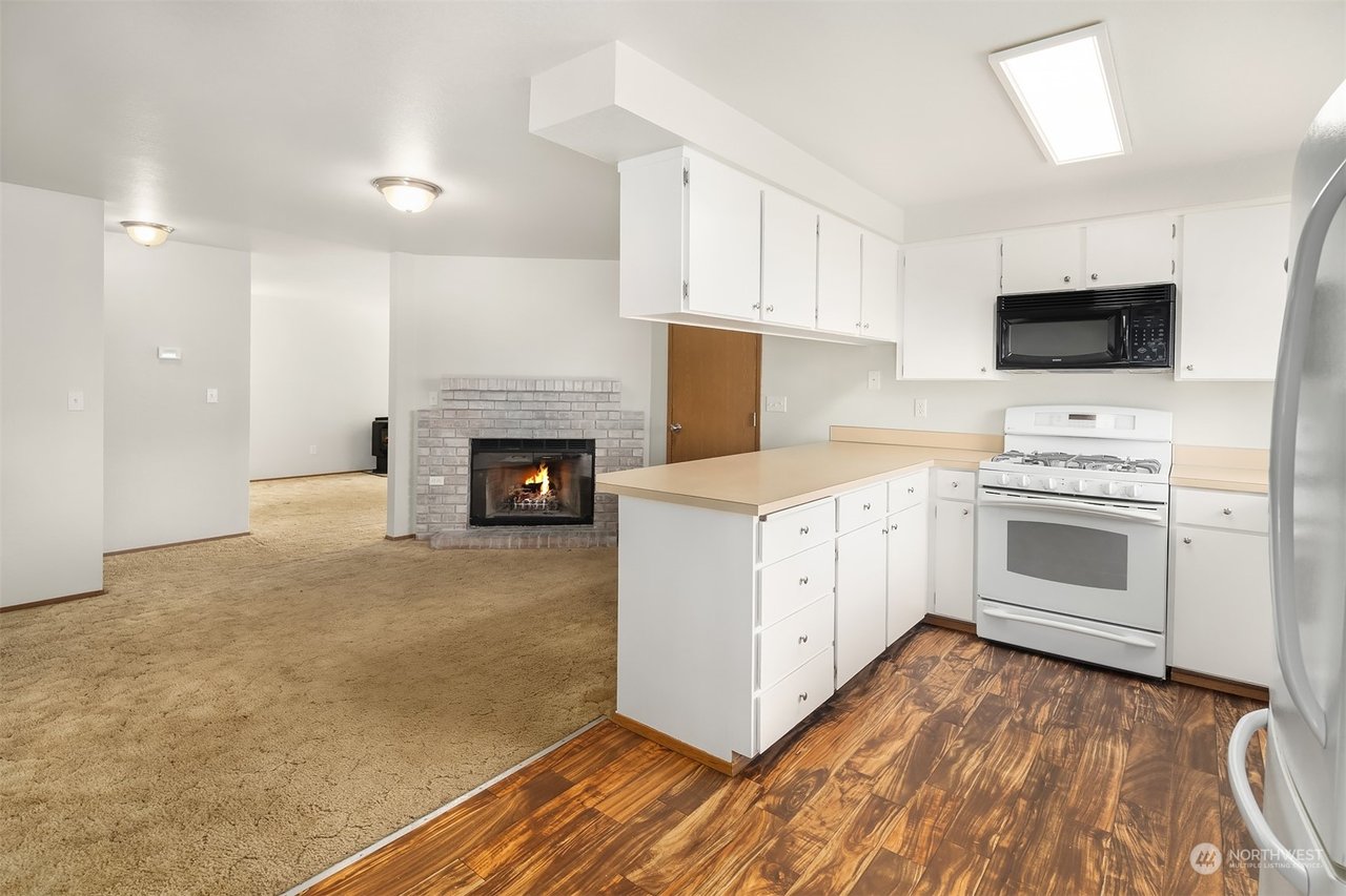 19104 11th Ave Ct