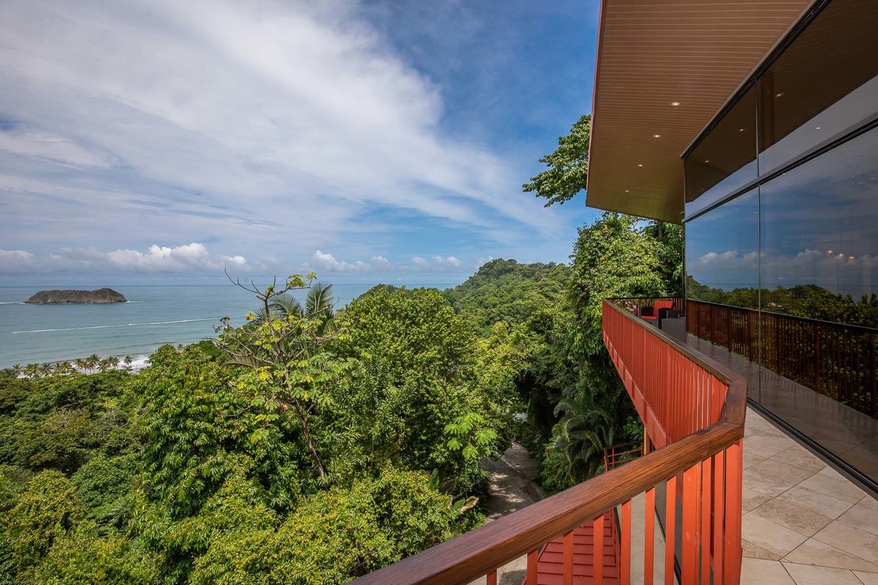 Rooftop Infinity Pool Villa, Manuel Antonio, Puntarenas