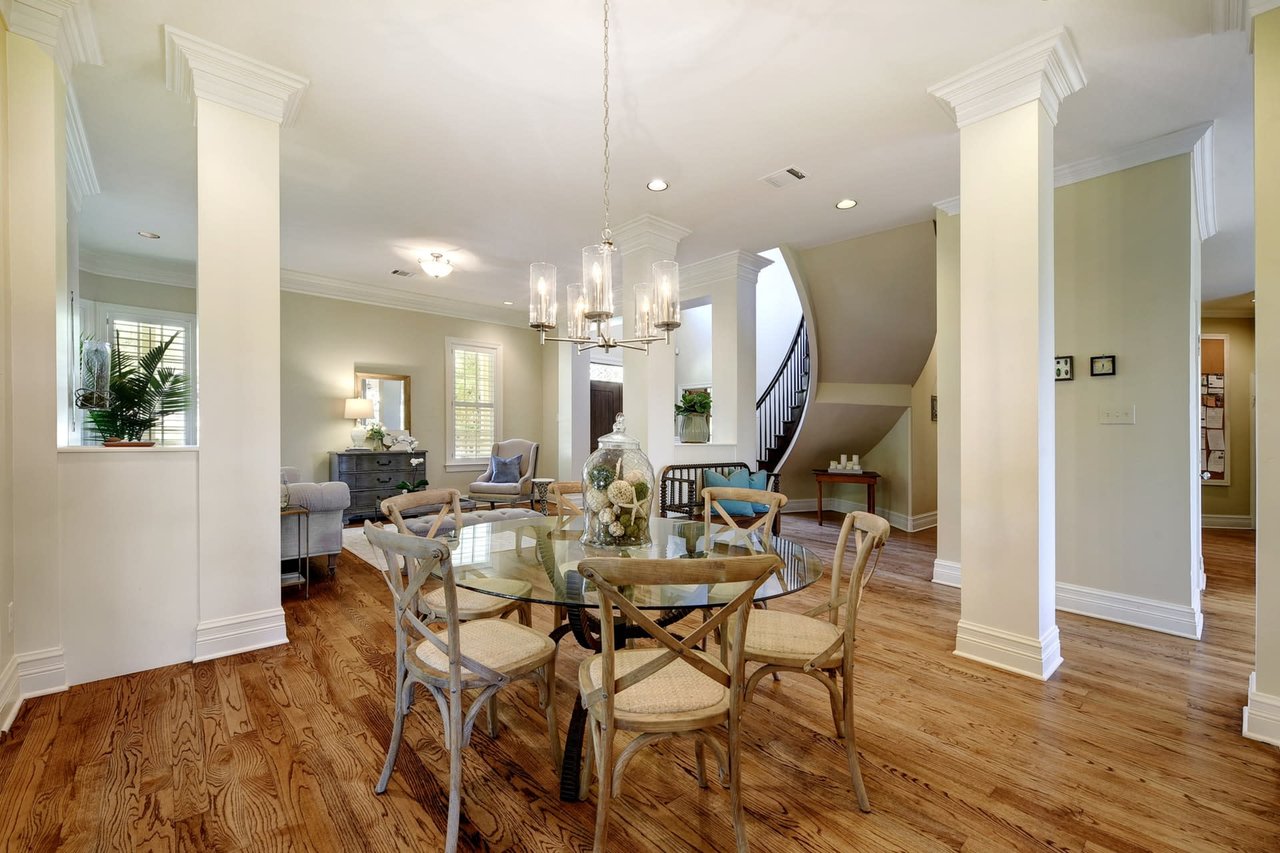 4505 Elkwater Cv