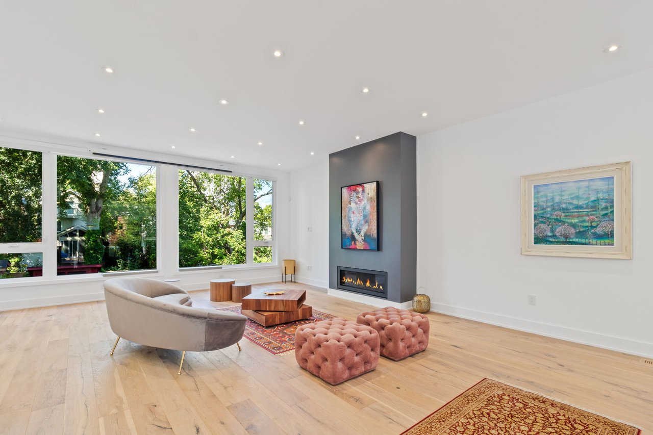 SOLD: Modern Luxury In Coveted Davisville