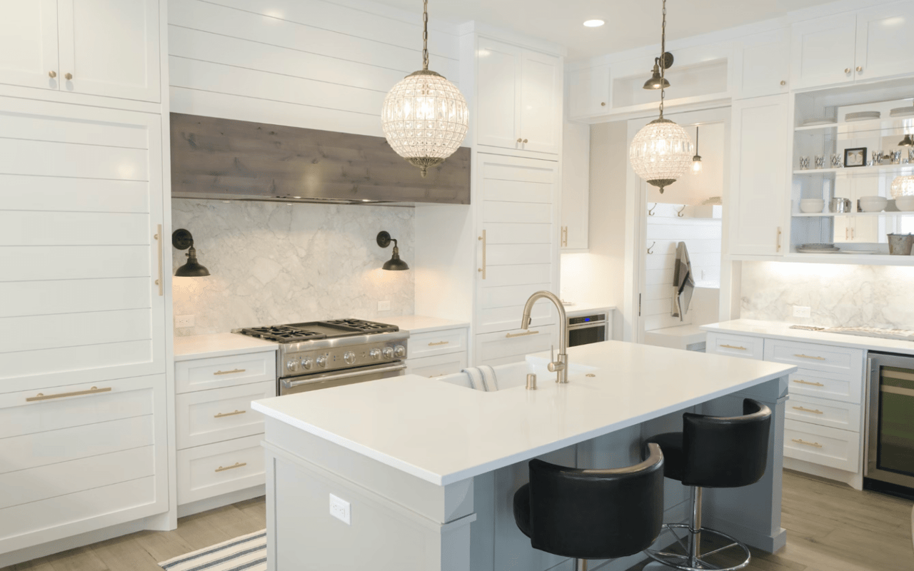 How to Buy a Luxury Home
