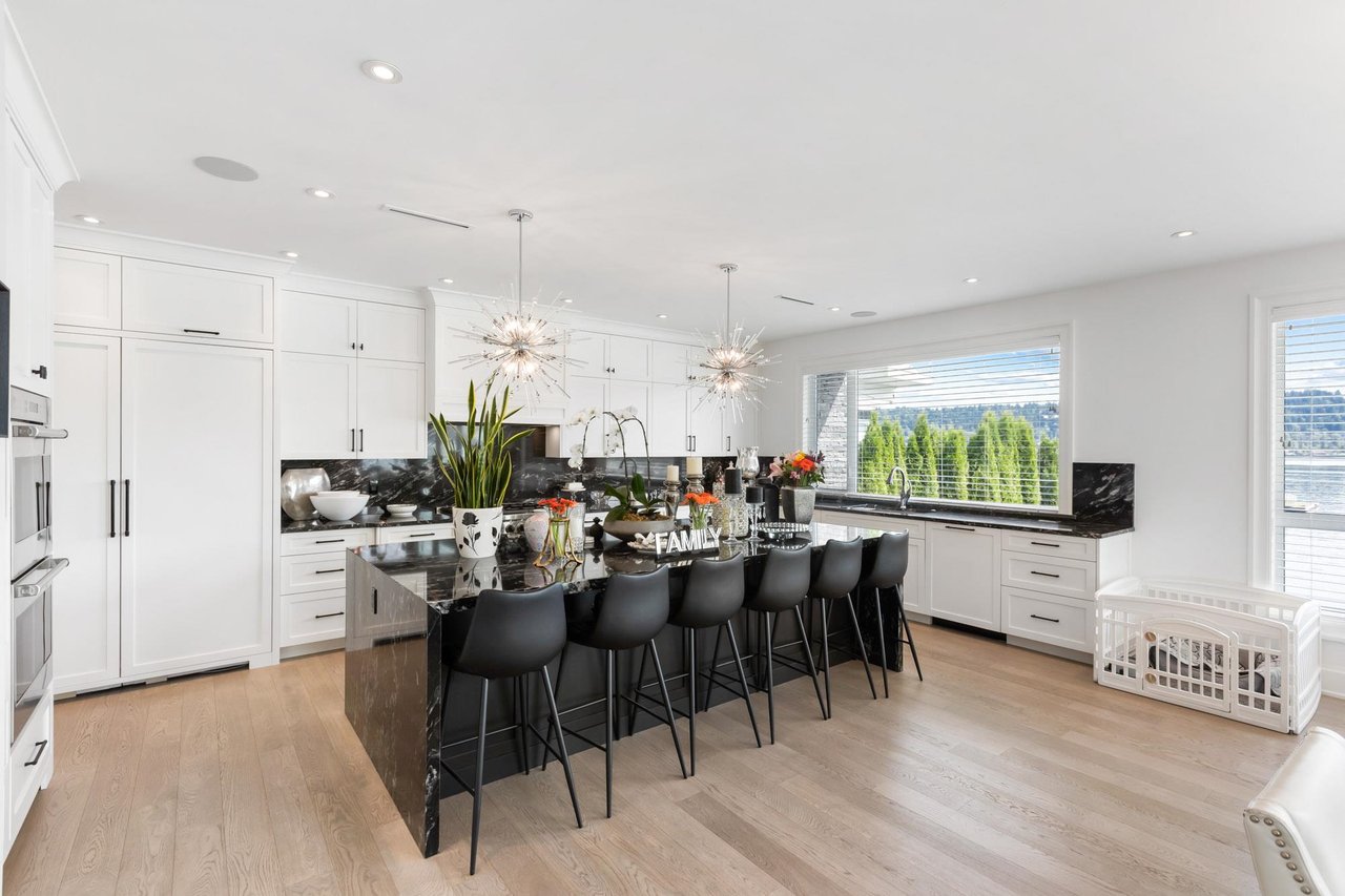 748 Alderside Rd