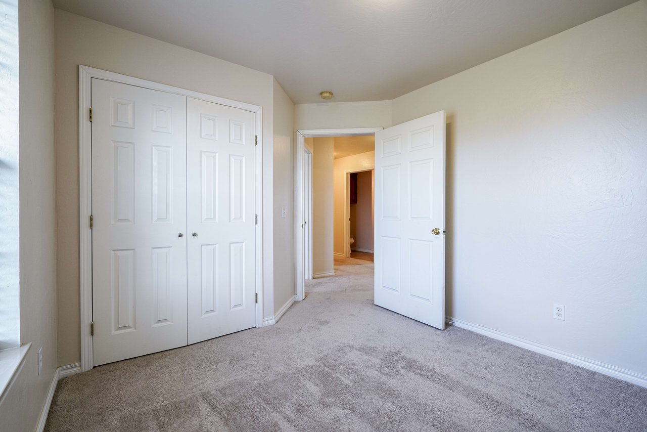 109 Siara Dr