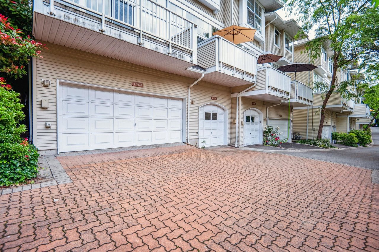 1-3578 Whitney Pl