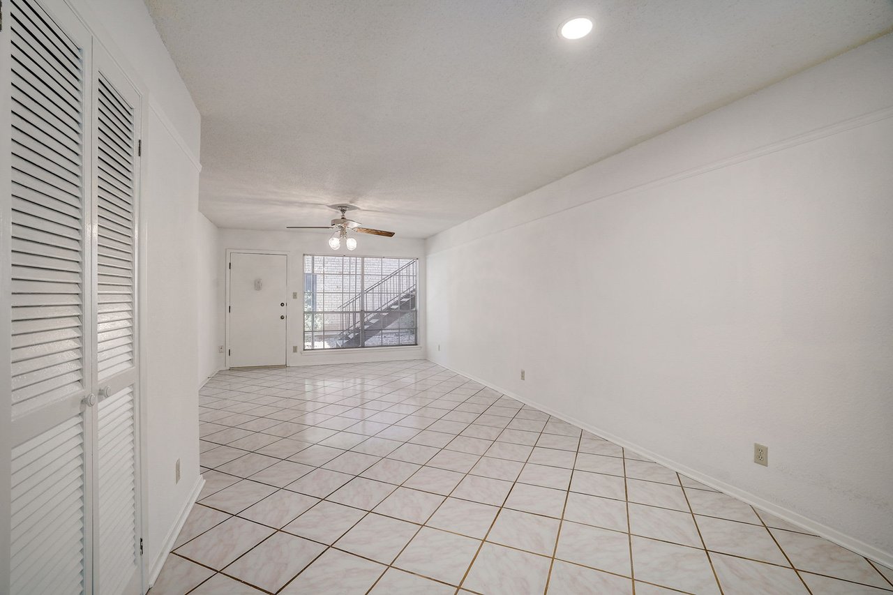 2425 Ashdale Dr #24, Austin, Texas 78757