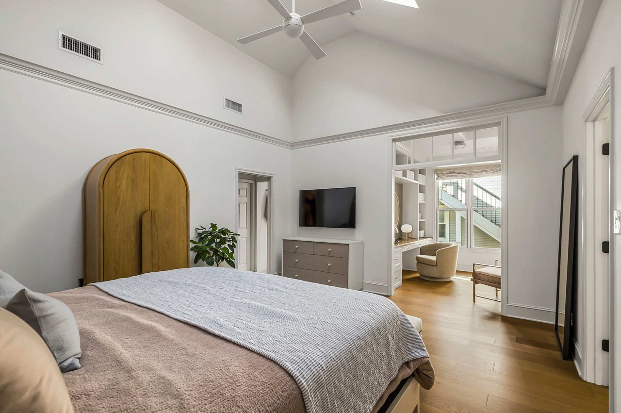 Historic Pemberton Heights Gem Reimagined by McWalters | Former Home of Author Mary Willis Walker | Entertainer’s Dream Kitchen + Guest Quarters