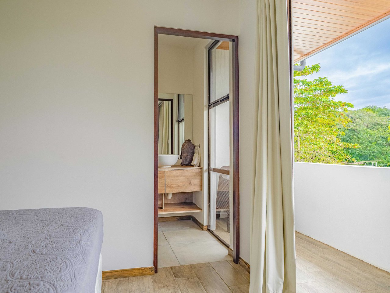 A 3-bedroom home – literally bordering Marino Ballena National Park – but mere steps away from cafes, restaurants, and amenities of the tourist mecca Uvita!