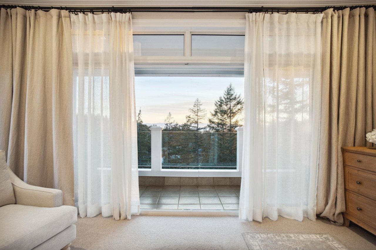 4668 Headland Drive, West Vancouver
