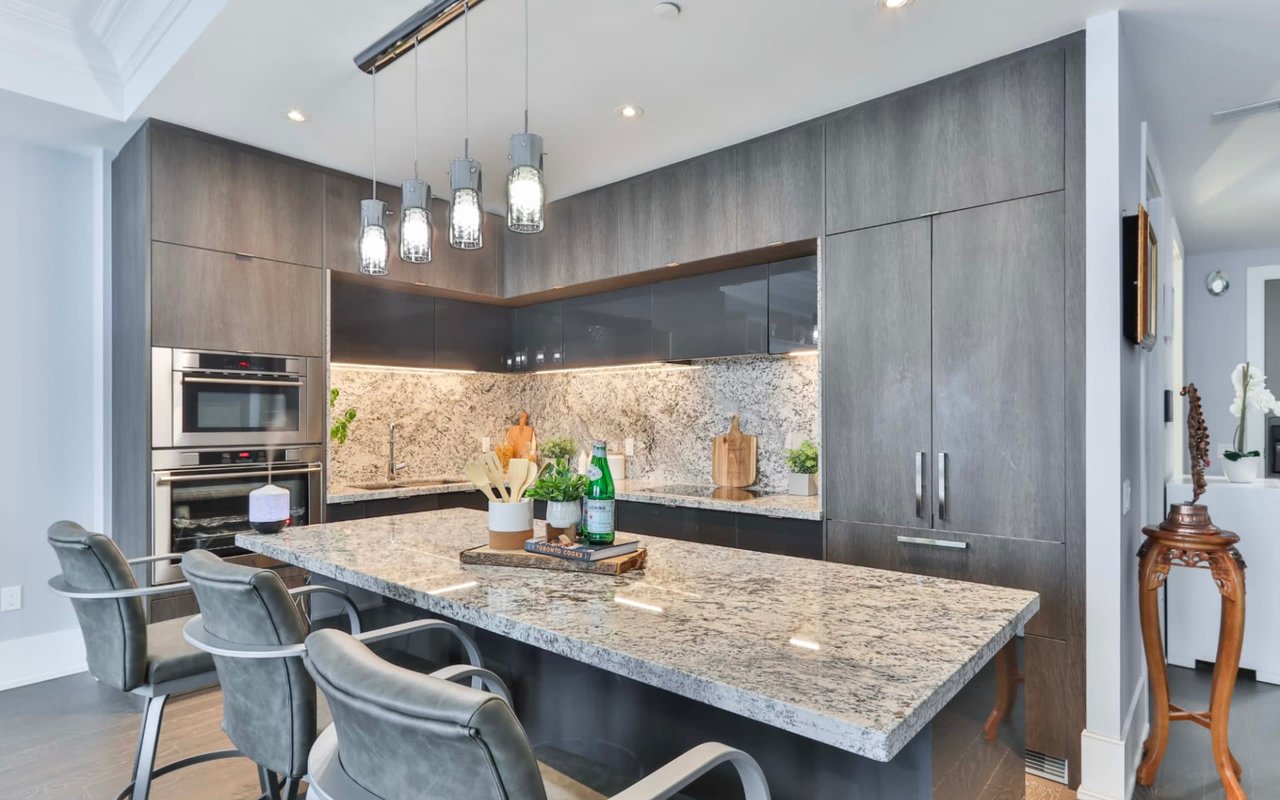Incorporating Luxury Materials in Elegant Interior Design