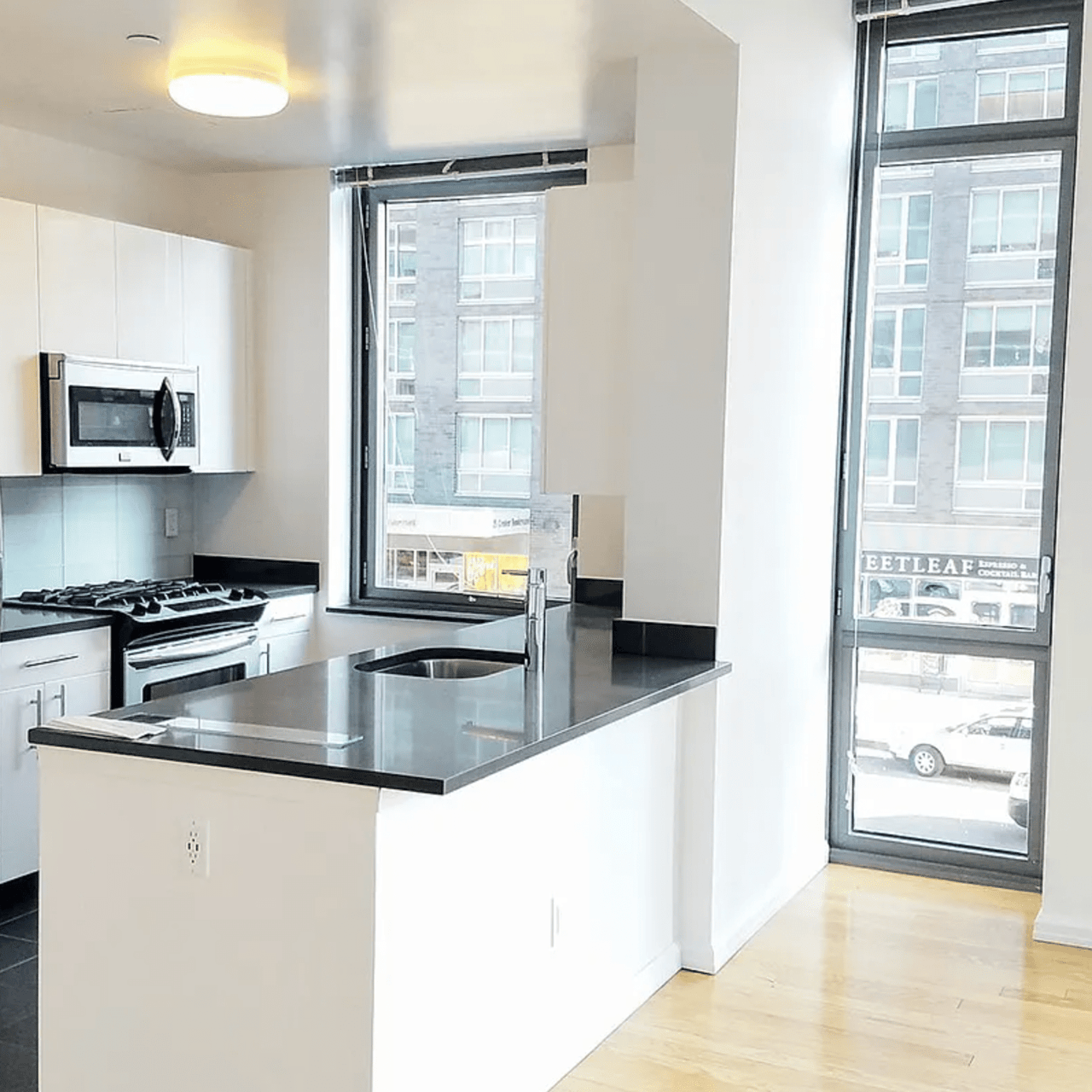 4610 Center Boulevard #1819