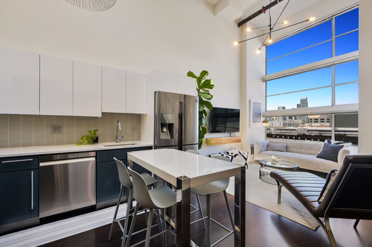 Stylish Loft Living on Coveted SOMA Street