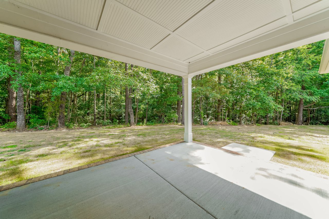 Gated Golf Community in Cherokee Ridge!