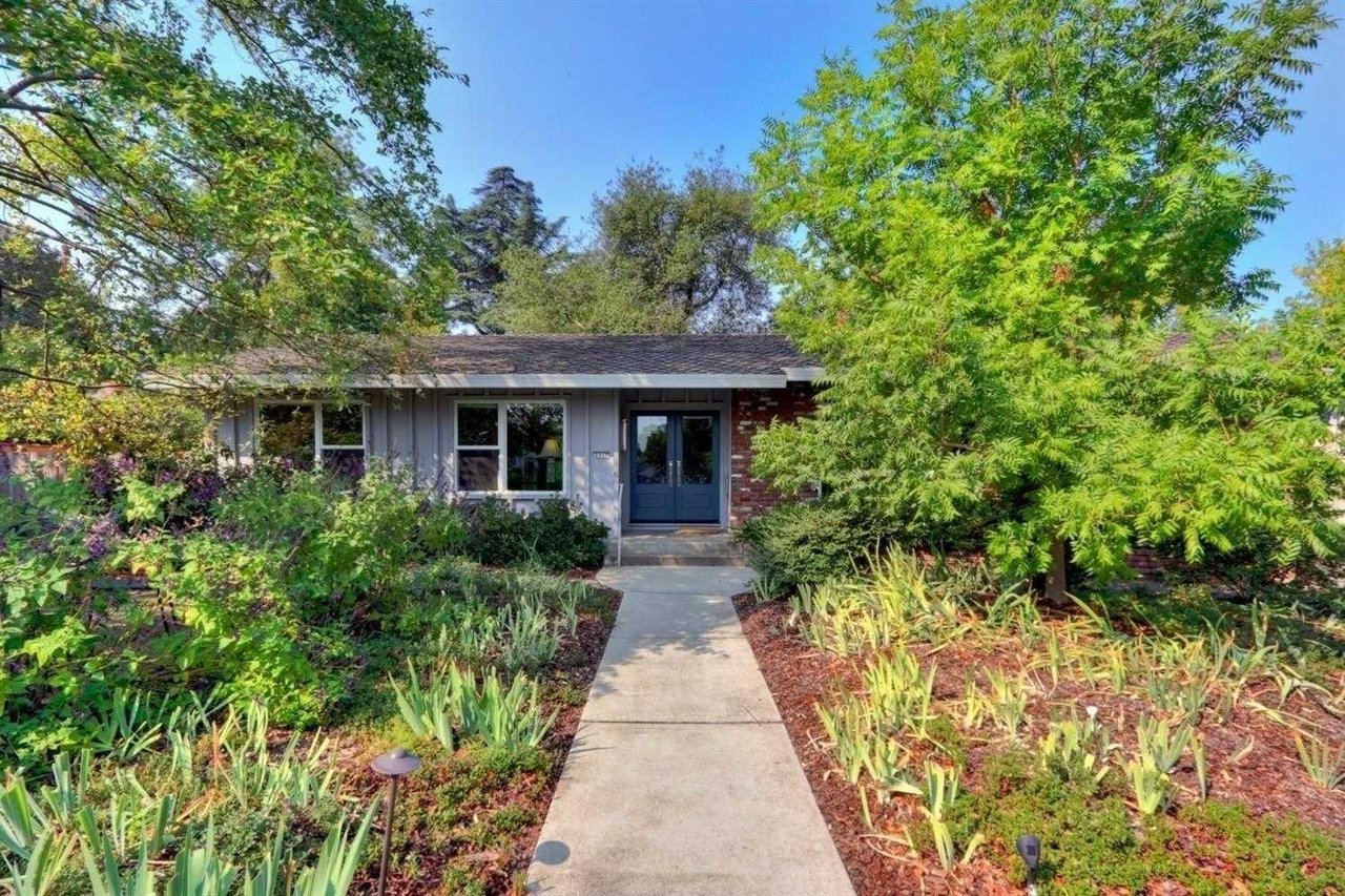 3317 Mccowan Way