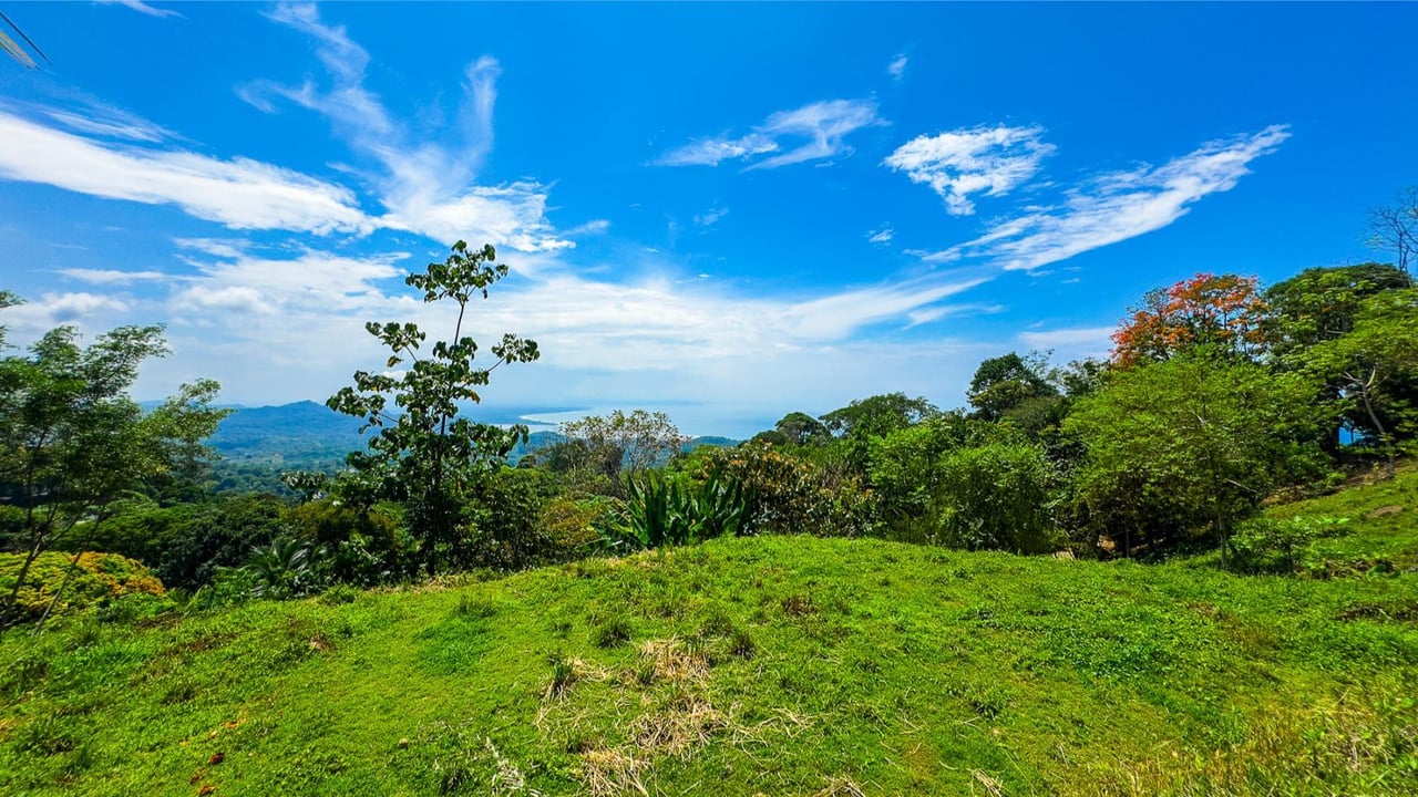 Exclusive Ocean View Building Lot, Ojochal, Puntarenas