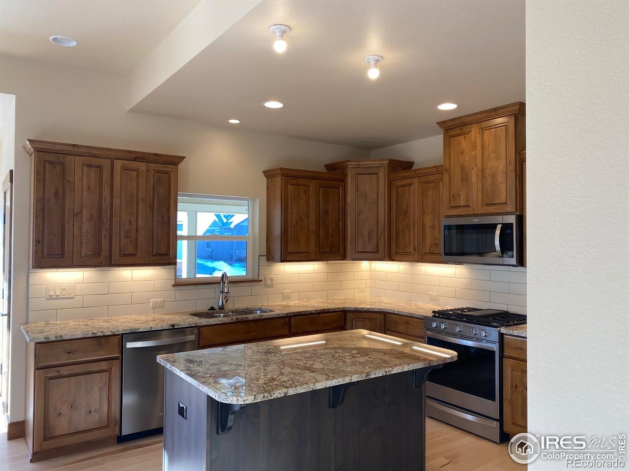 3719 Saguaro Dr